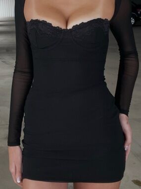 White Fox Boutique Black Long Sleeve Lace Bust Mini Dress